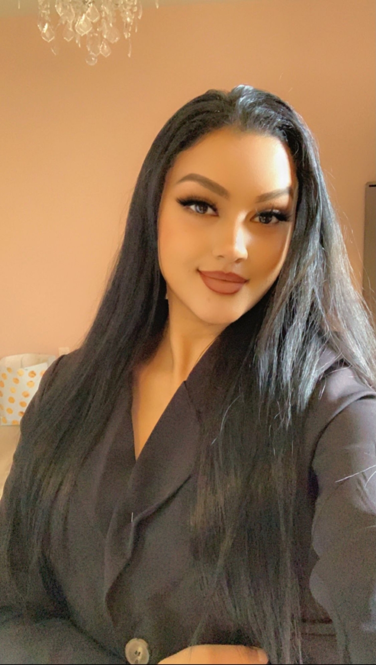 Naureen Hossain